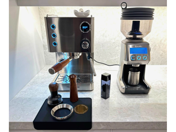 Apex Espresso Machine Design And Build Quality