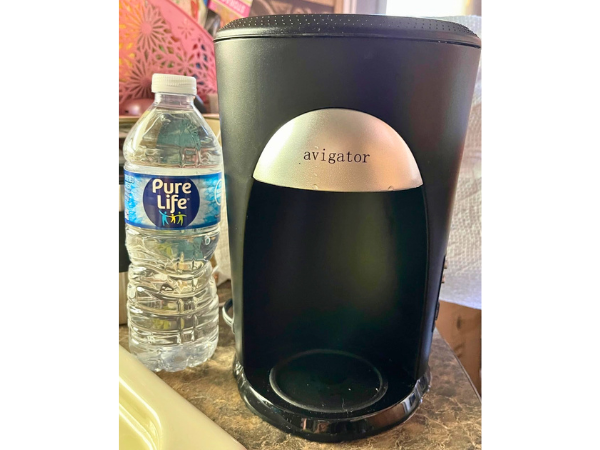 Avigator Coffee Maker - Size And Design