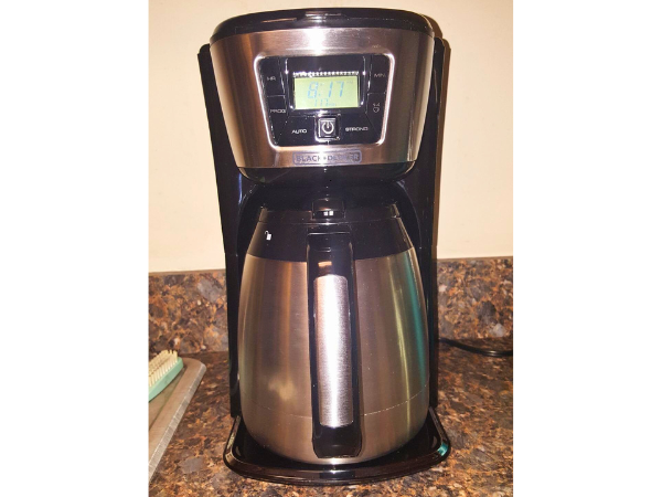 BLACK+DECKER (12-Cup) CM2035B Thermal Coffee Maker - Brew Strength Control