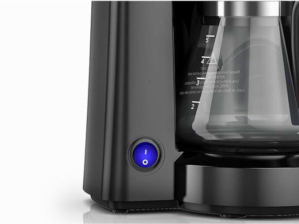 BLACK+DECKER CM0700B 5-Cup Coffee Maker - User Interface