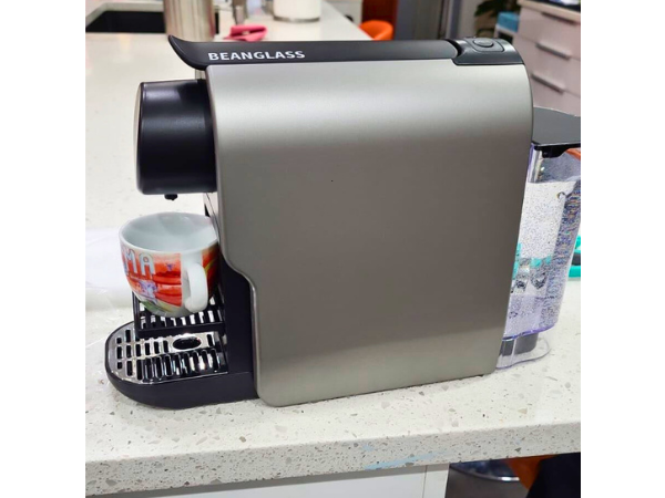 Beanglass Espresso Machine - Size And Design
