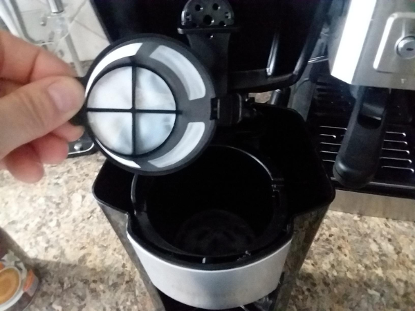 Black+Decker Single Serve Coffee Maker - User Interface
