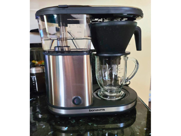 Bonavita 5-cup Coffee Brewer - Size And Design
