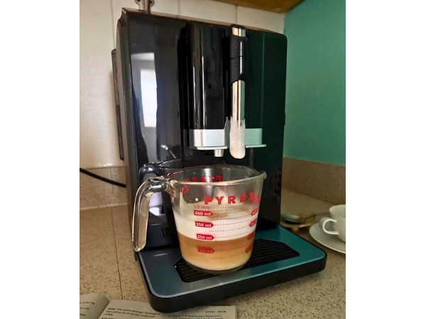 Bosch 300 Series Espresso Machine - Precision Extraction
