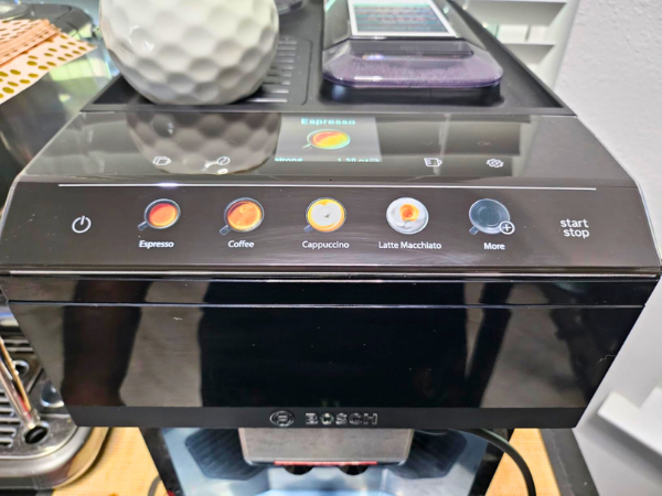 Bosch 500 Series Espresso Machine - Intuitive Controls And Display