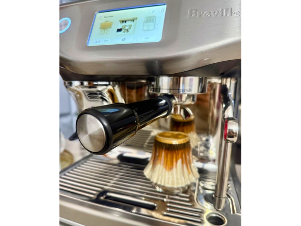 Breville Barista Touch Impress Espresso Machine - Precision Extraction