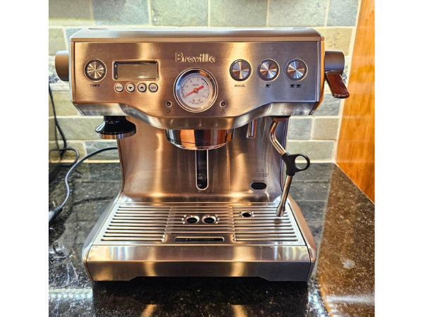 Breville Dual Boiler Espresso Machine - Built For Precision Brewing