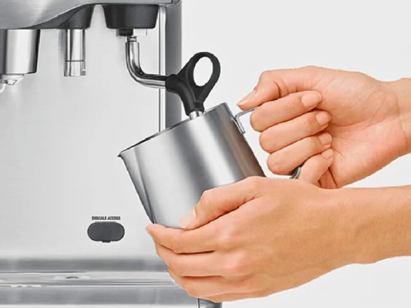 Breville Dual Boiler Espresso Machine - Milk Texturing & Brewing Speed