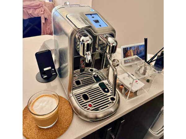Breville Nespresso Creatista Pro - Precision Extraction