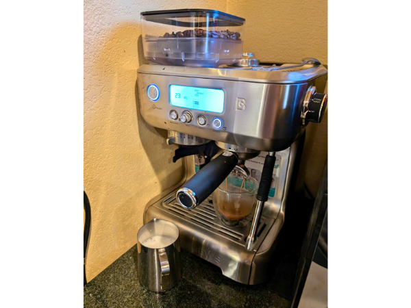 CASABREWS 5700 PRO Espresso Machine - Precision Extraction