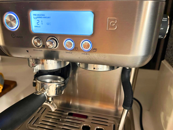 CASABREWS 5700 PRO Espresso Machine - User-friendly Interface