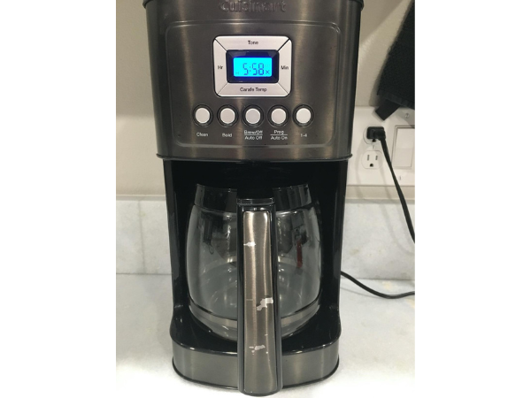 Cuisinart DCC-3200 14-Cup Coffee Maker - Reliable Brewing Capacity