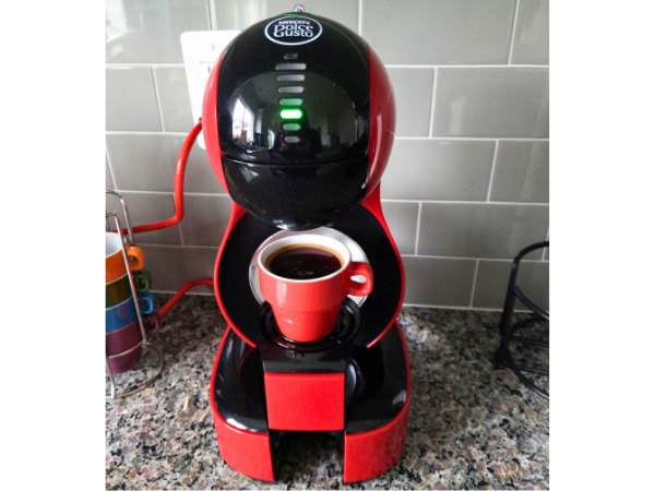 Dolce Gusto Coffee Machine - Café-style Drinks At Home
