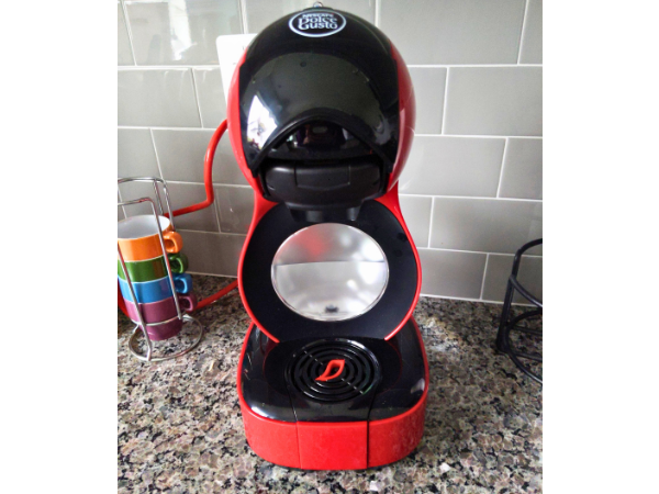 Dolce Gusto Coffee Machines - High-pressure Brewing