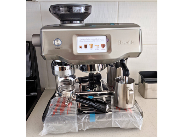Easy Daily Operation - Breville Oracle Touch Espresso Machine