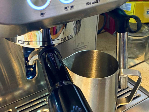Milk Texturing & Automatic Grinding Breville Oracle Espresso Machine